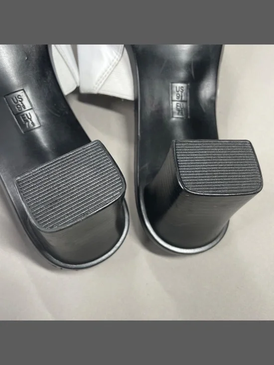 NEW Aerosoles Shoes Womens 9.5 white black leather local time heels cocktail - Picture 10 of 12